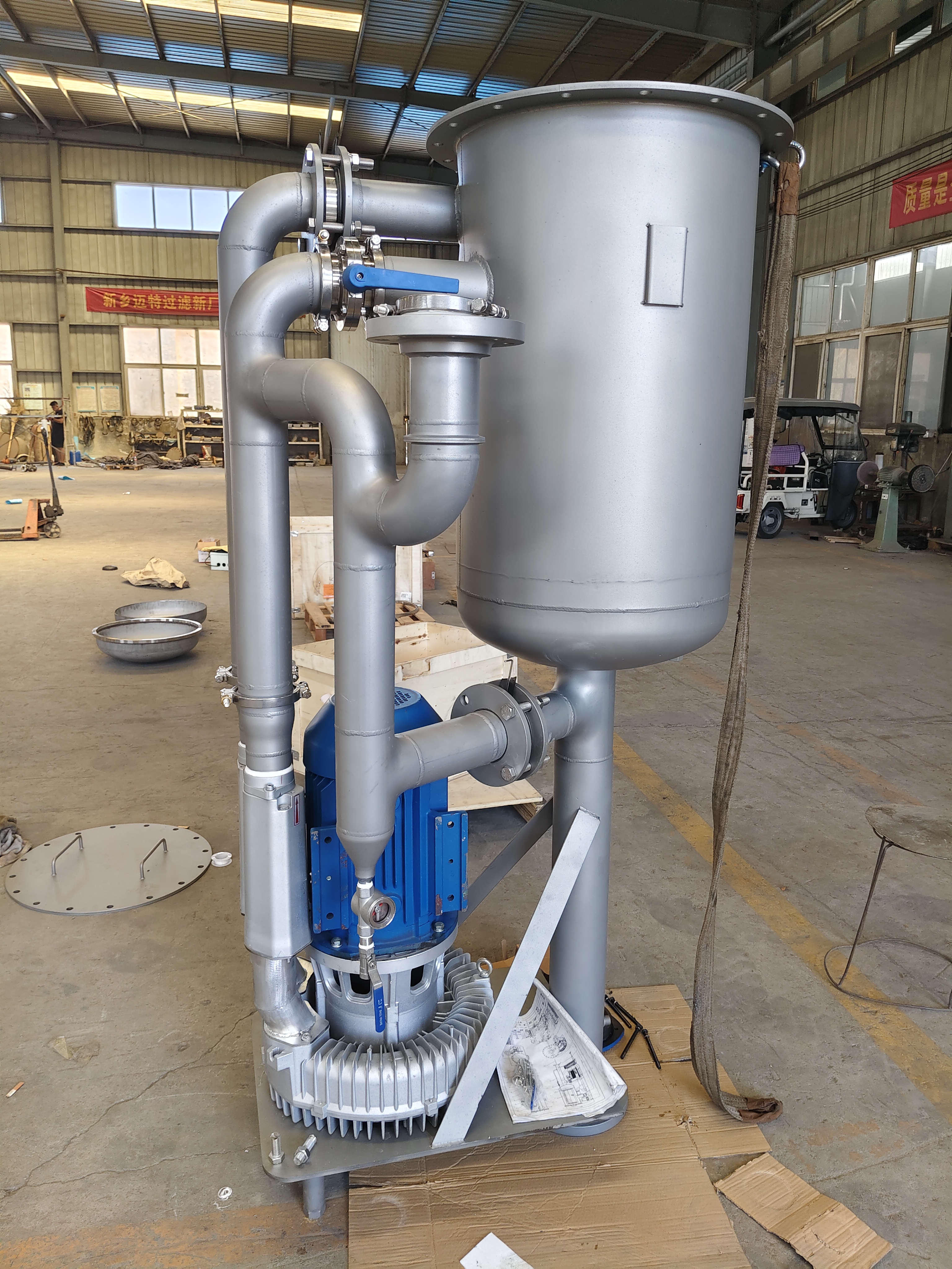 5.5kw防爆式油霧分離，500方風(fēng)機(jī)油霧分離器發(fā)貨送客戶手中，